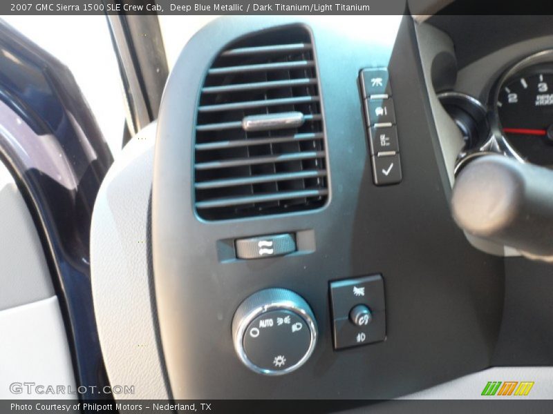 Deep Blue Metallic / Dark Titanium/Light Titanium 2007 GMC Sierra 1500 SLE Crew Cab