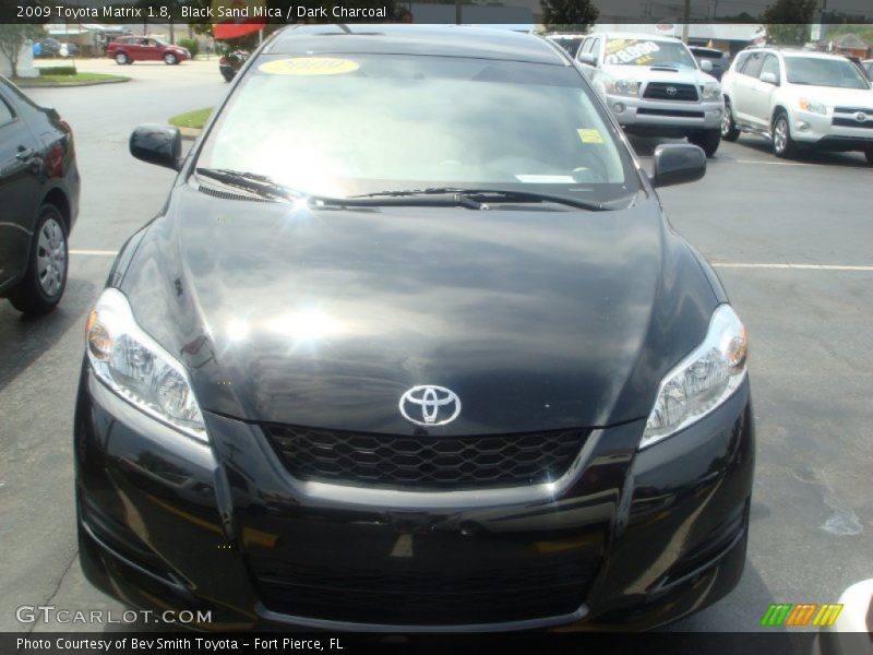 Black Sand Mica / Dark Charcoal 2009 Toyota Matrix 1.8