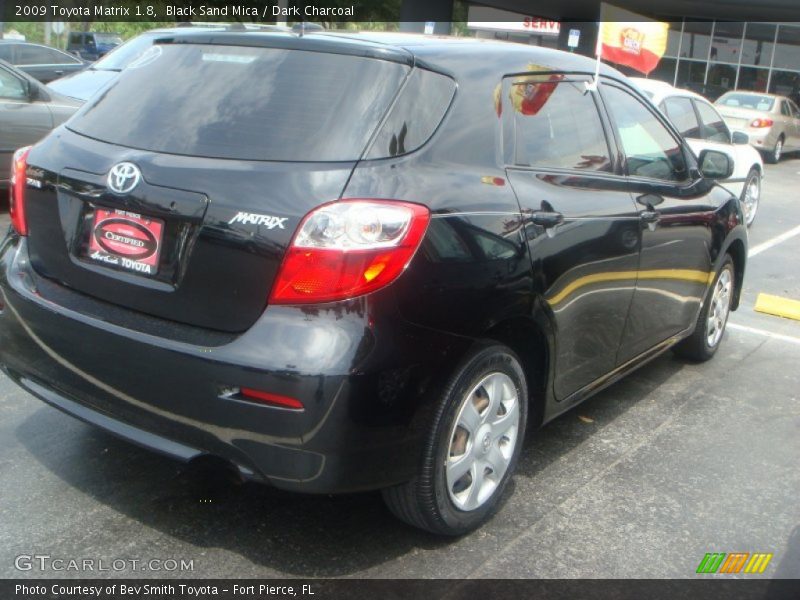 Black Sand Mica / Dark Charcoal 2009 Toyota Matrix 1.8