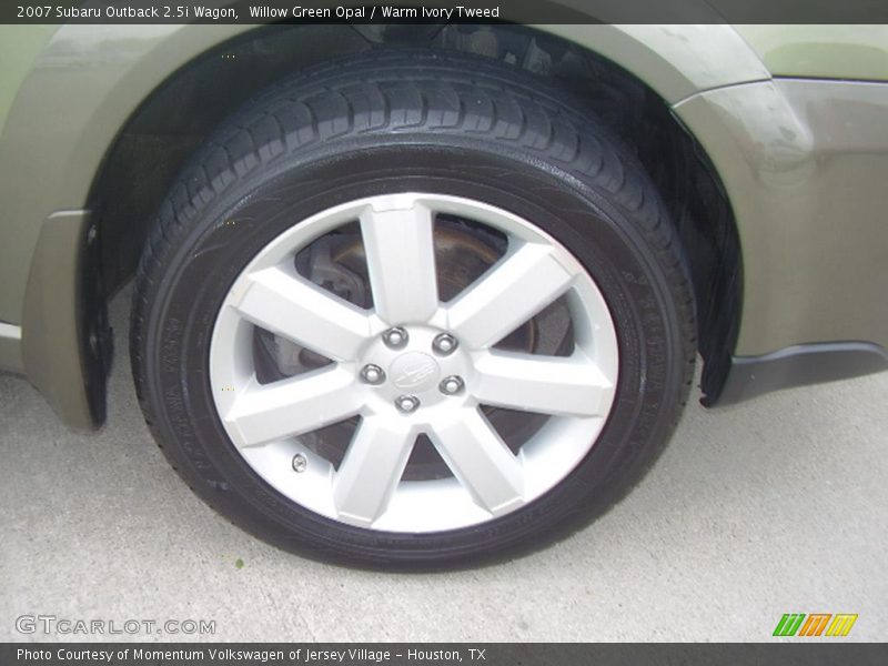 Willow Green Opal / Warm Ivory Tweed 2007 Subaru Outback 2.5i Wagon
