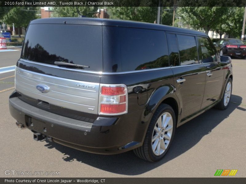 Tuxedo Black / Charcoal Black 2010 Ford Flex Limited AWD