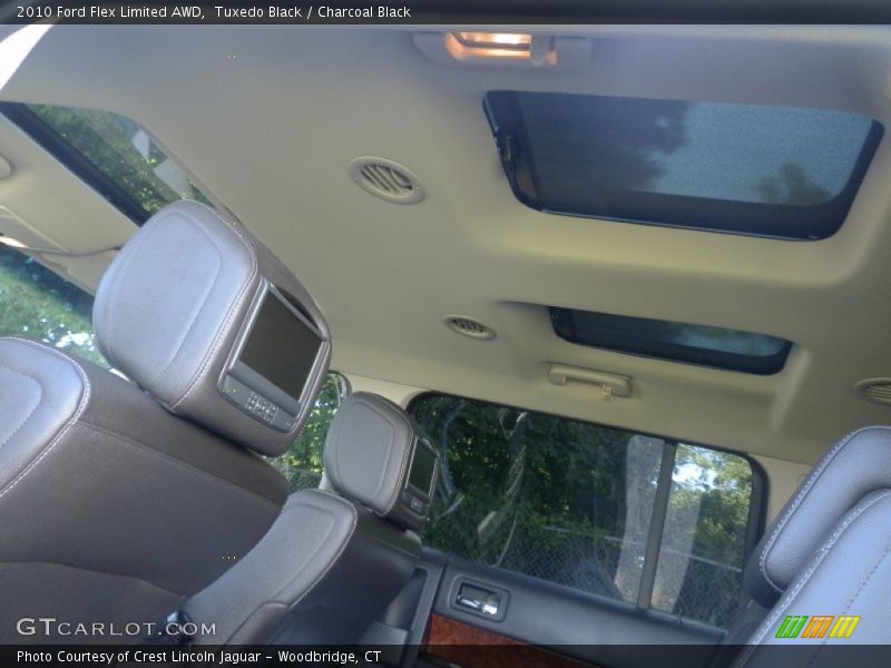 Tuxedo Black / Charcoal Black 2010 Ford Flex Limited AWD