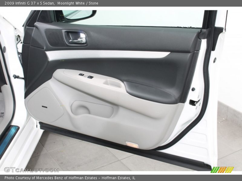 Moonlight White / Stone 2009 Infiniti G 37 x S Sedan