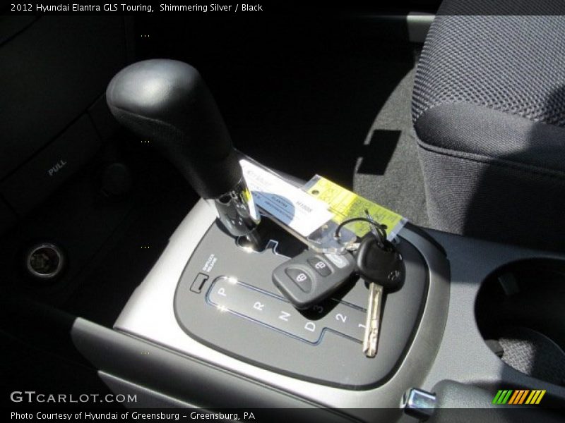 Shimmering Silver / Black 2012 Hyundai Elantra GLS Touring