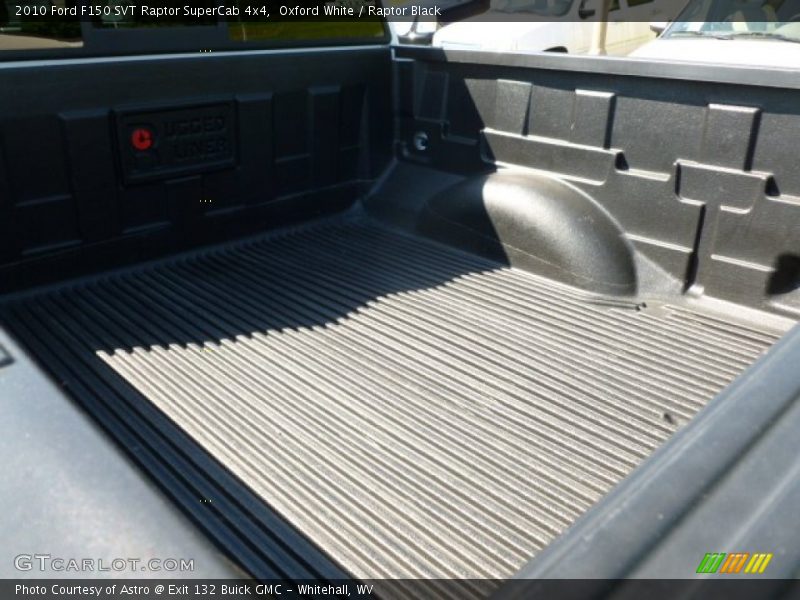 Oxford White / Raptor Black 2010 Ford F150 SVT Raptor SuperCab 4x4