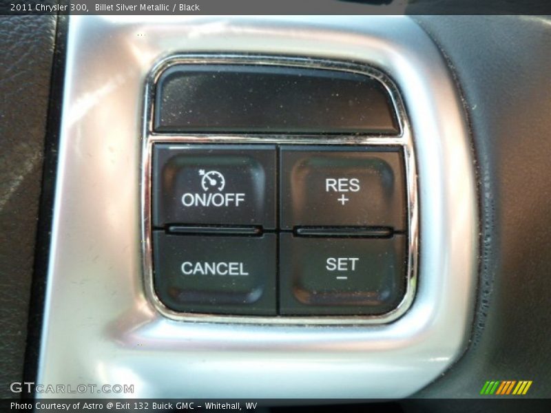 Billet Silver Metallic / Black 2011 Chrysler 300