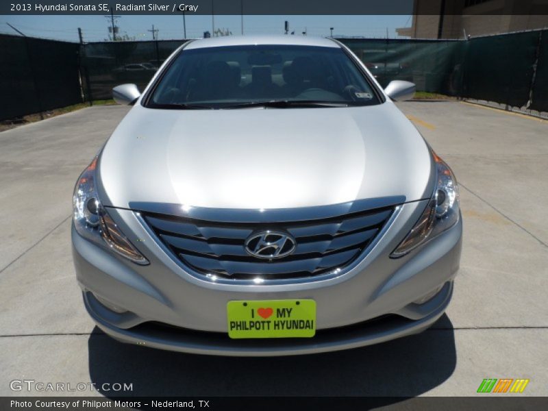 Radiant Silver / Gray 2013 Hyundai Sonata SE