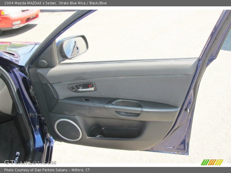 Strato Blue Mica / Black/Blue 2004 Mazda MAZDA3 s Sedan
