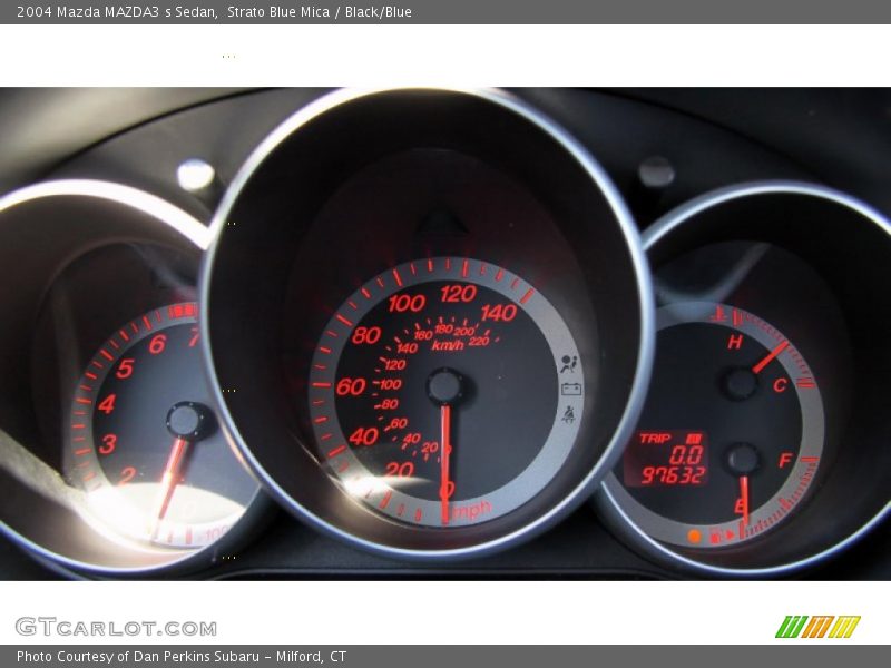 Strato Blue Mica / Black/Blue 2004 Mazda MAZDA3 s Sedan