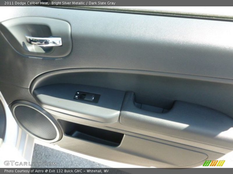 Bright Silver Metallic / Dark Slate Gray 2011 Dodge Caliber Heat