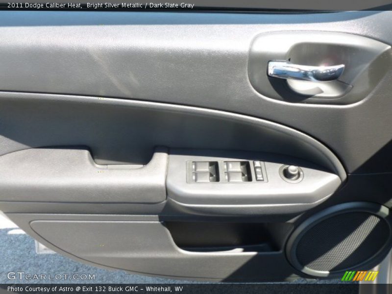 Bright Silver Metallic / Dark Slate Gray 2011 Dodge Caliber Heat