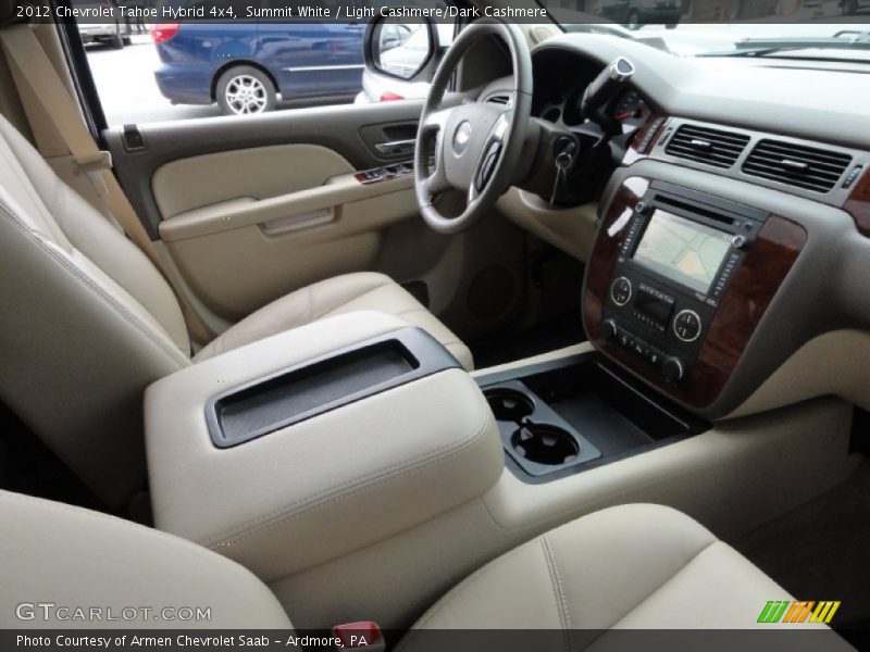  2012 Tahoe Hybrid 4x4 Light Cashmere/Dark Cashmere Interior