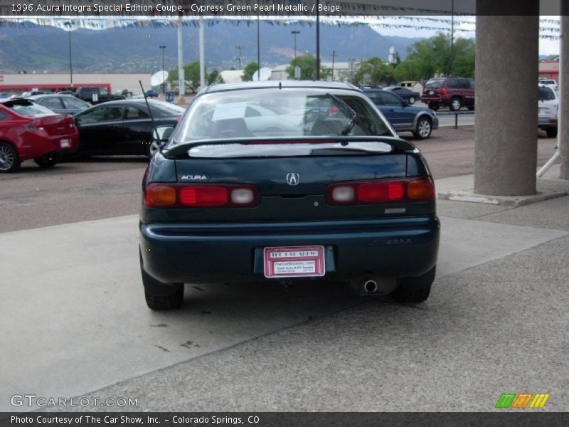 Cypress Green Pearl Metallic / Beige 1996 Acura Integra Special Edition Coupe