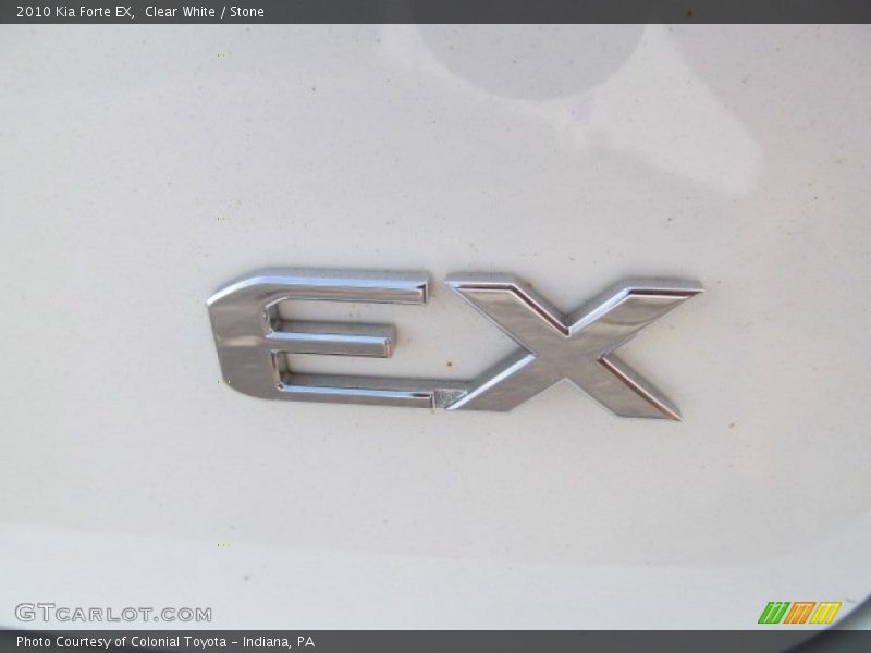 Clear White / Stone 2010 Kia Forte EX