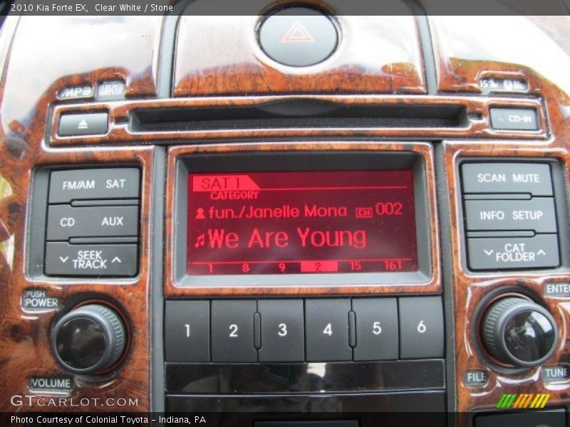 Clear White / Stone 2010 Kia Forte EX