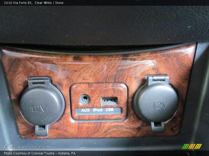 Clear White / Stone 2010 Kia Forte EX