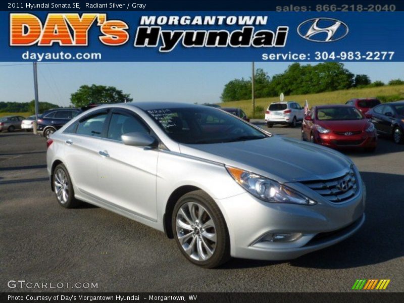 Radiant Silver / Gray 2011 Hyundai Sonata SE
