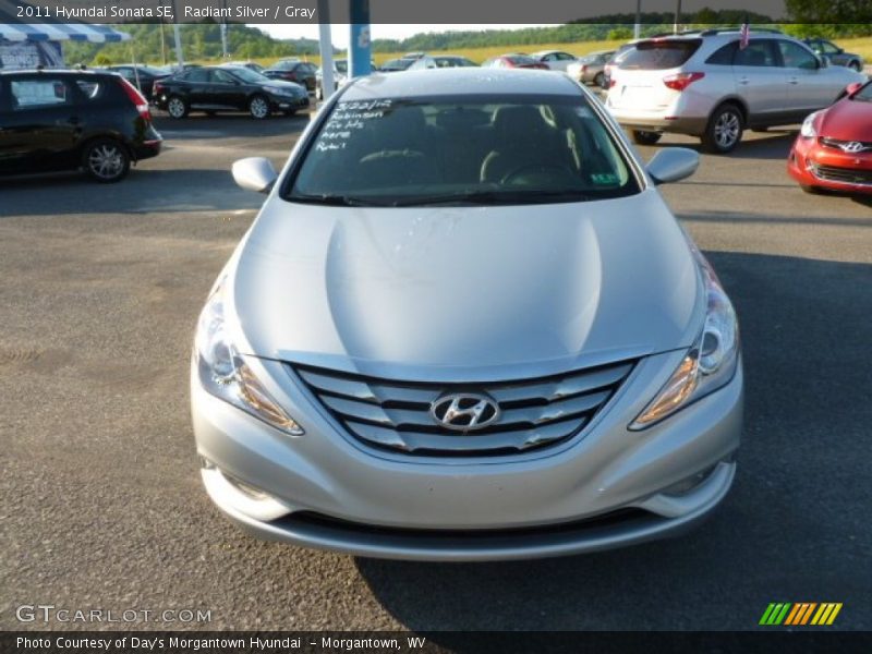 Radiant Silver / Gray 2011 Hyundai Sonata SE