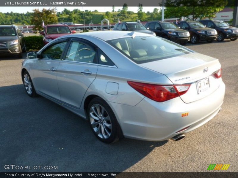 Radiant Silver / Gray 2011 Hyundai Sonata SE