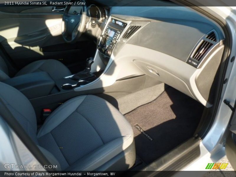 Radiant Silver / Gray 2011 Hyundai Sonata SE