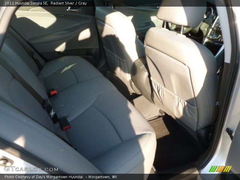 Radiant Silver / Gray 2011 Hyundai Sonata SE