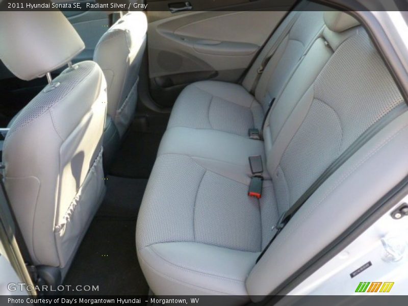 Radiant Silver / Gray 2011 Hyundai Sonata SE