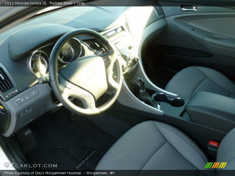Radiant Silver / Gray 2011 Hyundai Sonata SE