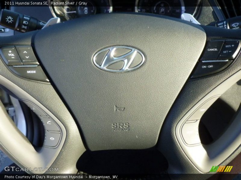 Radiant Silver / Gray 2011 Hyundai Sonata SE