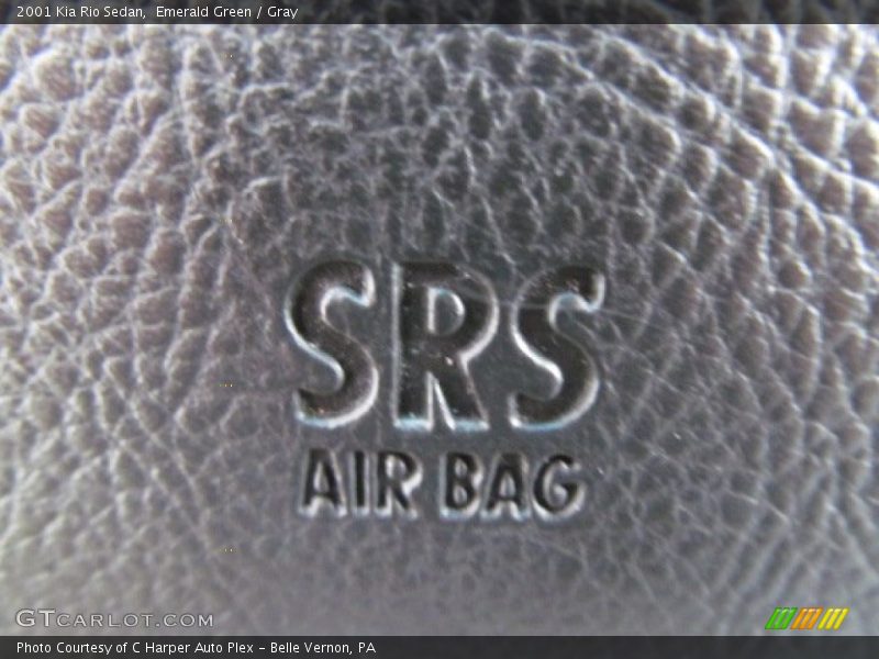 Emerald Green / Gray 2001 Kia Rio Sedan