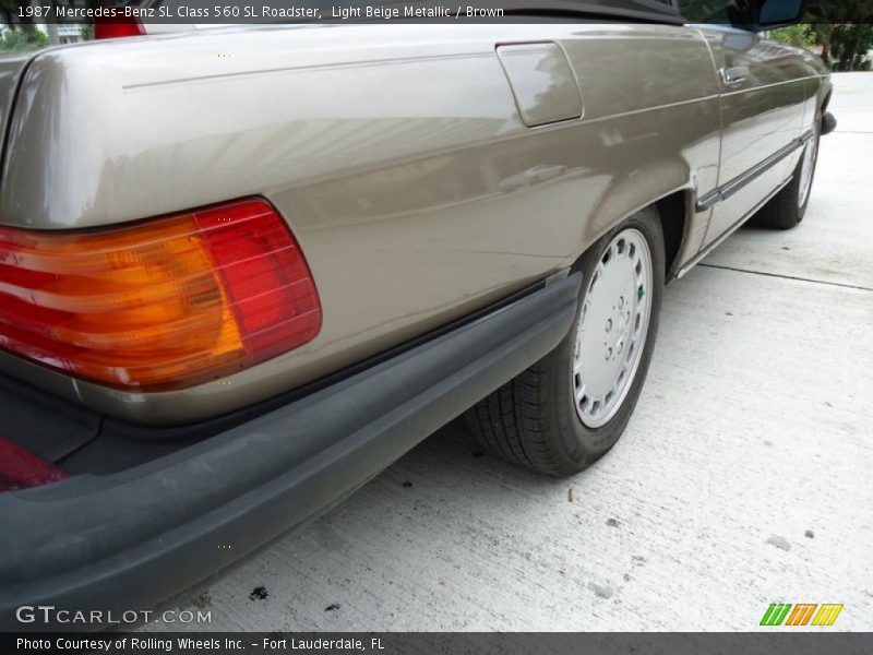 Light Beige Metallic / Brown 1987 Mercedes-Benz SL Class 560 SL Roadster