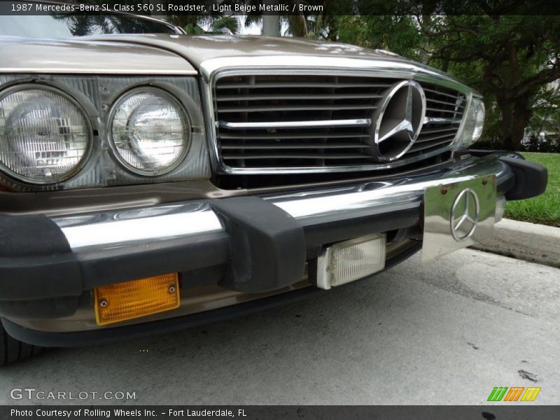 Light Beige Metallic / Brown 1987 Mercedes-Benz SL Class 560 SL Roadster