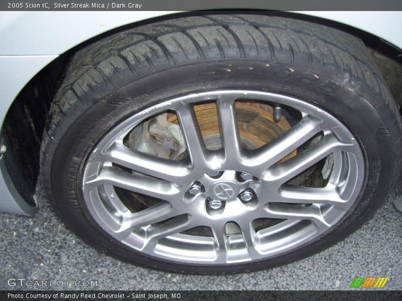 Silver Streak Mica / Dark Gray 2005 Scion tC