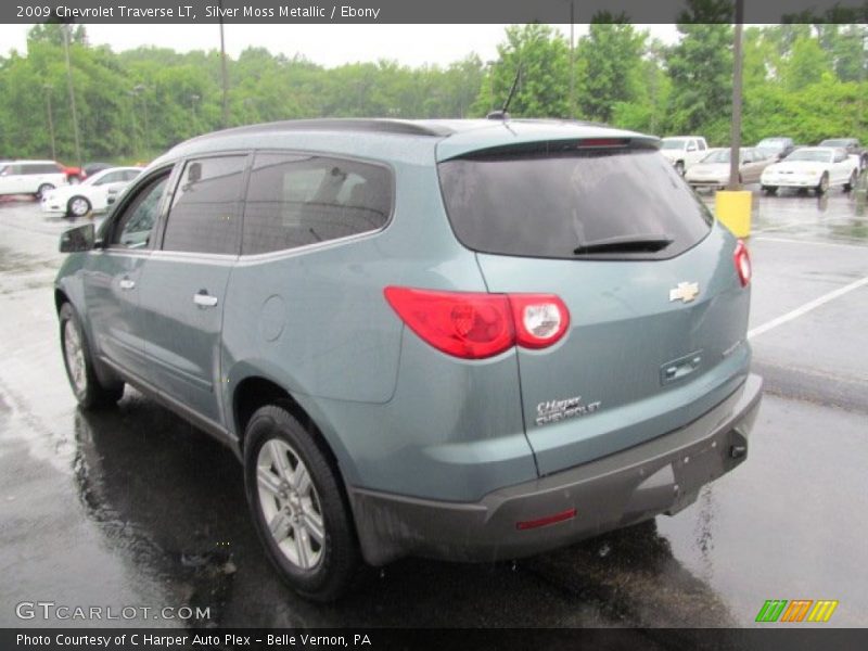 Silver Moss Metallic / Ebony 2009 Chevrolet Traverse LT