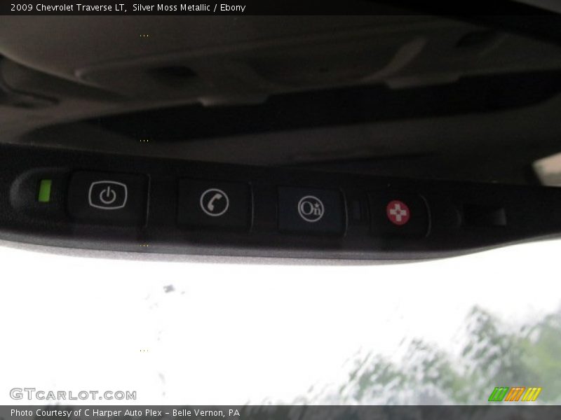 Silver Moss Metallic / Ebony 2009 Chevrolet Traverse LT