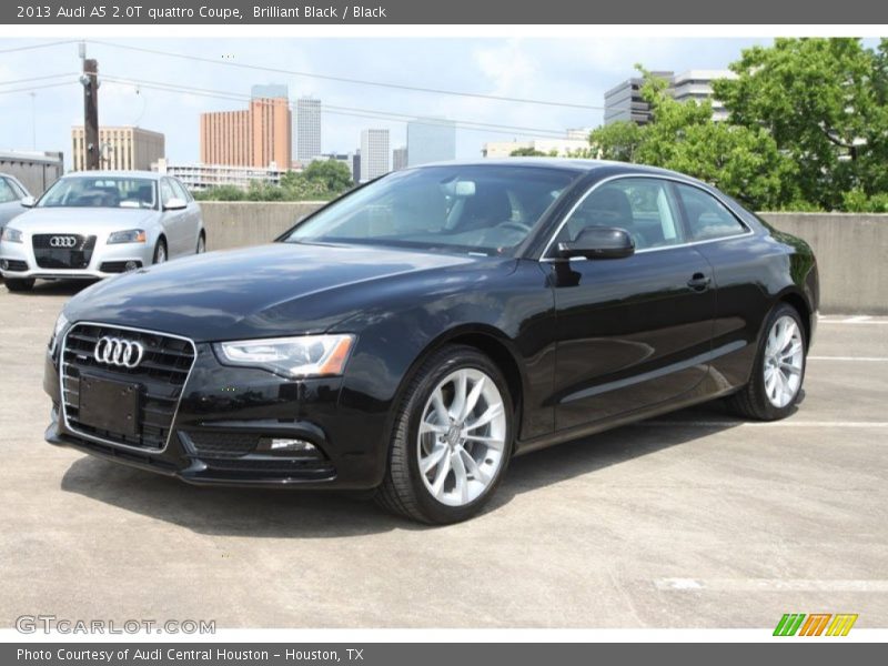 Front 3/4 View of 2013 A5 2.0T quattro Coupe
