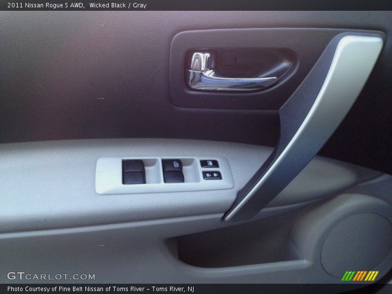 Wicked Black / Gray 2011 Nissan Rogue S AWD