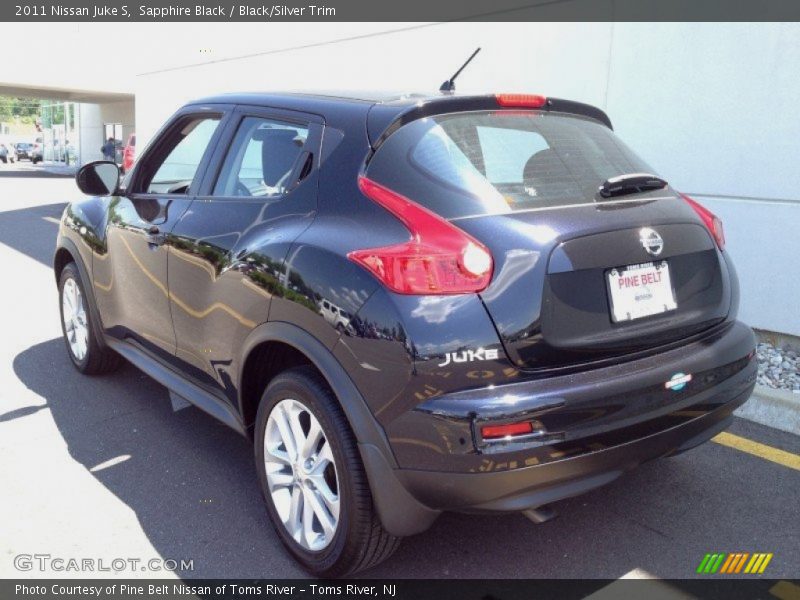 Sapphire Black / Black/Silver Trim 2011 Nissan Juke S