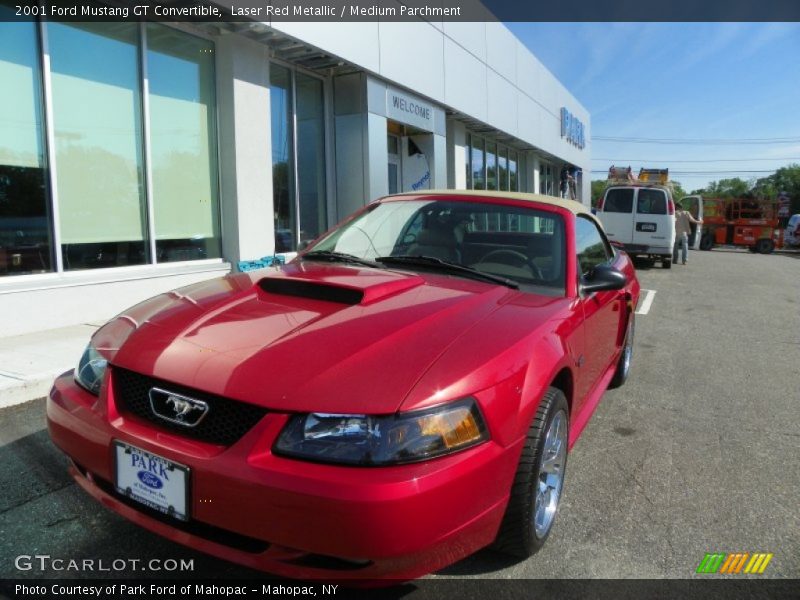 Laser Red Metallic / Medium Parchment 2001 Ford Mustang GT Convertible