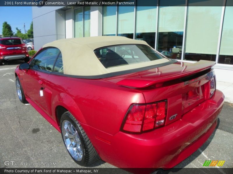 Laser Red Metallic / Medium Parchment 2001 Ford Mustang GT Convertible