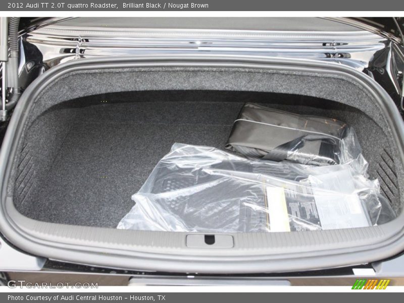 2012 TT 2.0T quattro Roadster Trunk