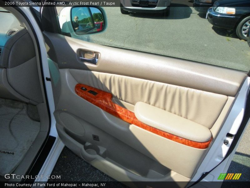 Arctic Frost Pearl / Taupe 2006 Toyota Sienna Limited AWD