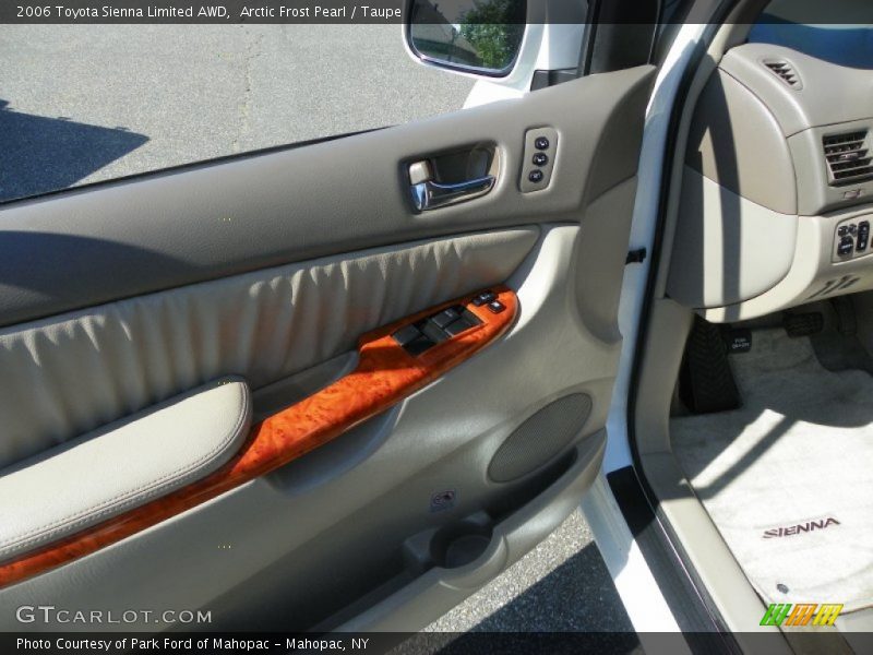 Arctic Frost Pearl / Taupe 2006 Toyota Sienna Limited AWD