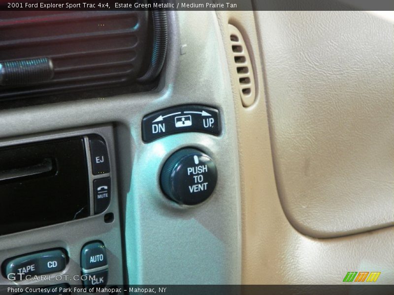 Estate Green Metallic / Medium Prairie Tan 2001 Ford Explorer Sport Trac 4x4