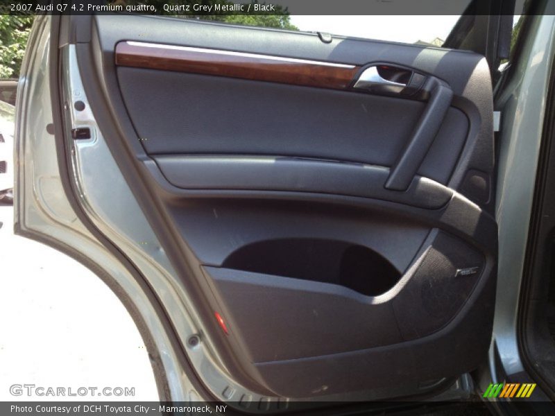 Quartz Grey Metallic / Black 2007 Audi Q7 4.2 Premium quattro