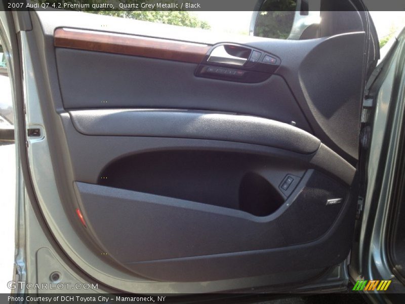 Quartz Grey Metallic / Black 2007 Audi Q7 4.2 Premium quattro