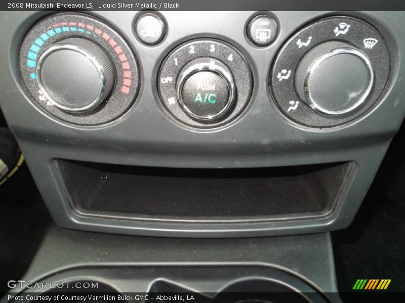 Liquid Silver Metallic / Black 2008 Mitsubishi Endeavor LS
