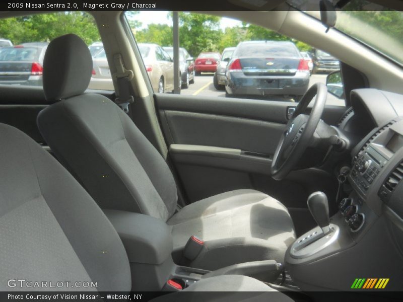 Magnetic Gray / Charcoal 2009 Nissan Sentra 2.0