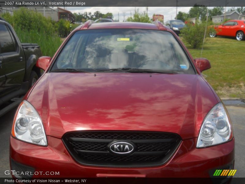 Volcanic Red / Beige 2007 Kia Rondo LX V6