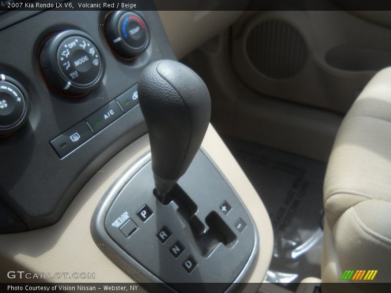 Volcanic Red / Beige 2007 Kia Rondo LX V6