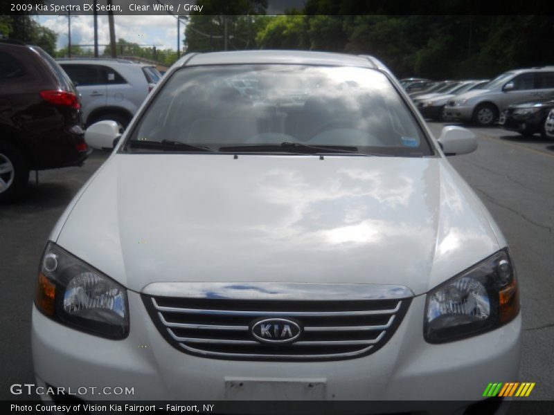 Clear White / Gray 2009 Kia Spectra EX Sedan